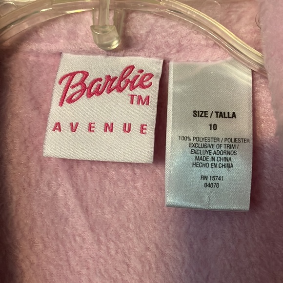 Gently Used Baby Pink Barbie Polyester Lounge Robe for Kids/Juniors - Picture 7 of 11